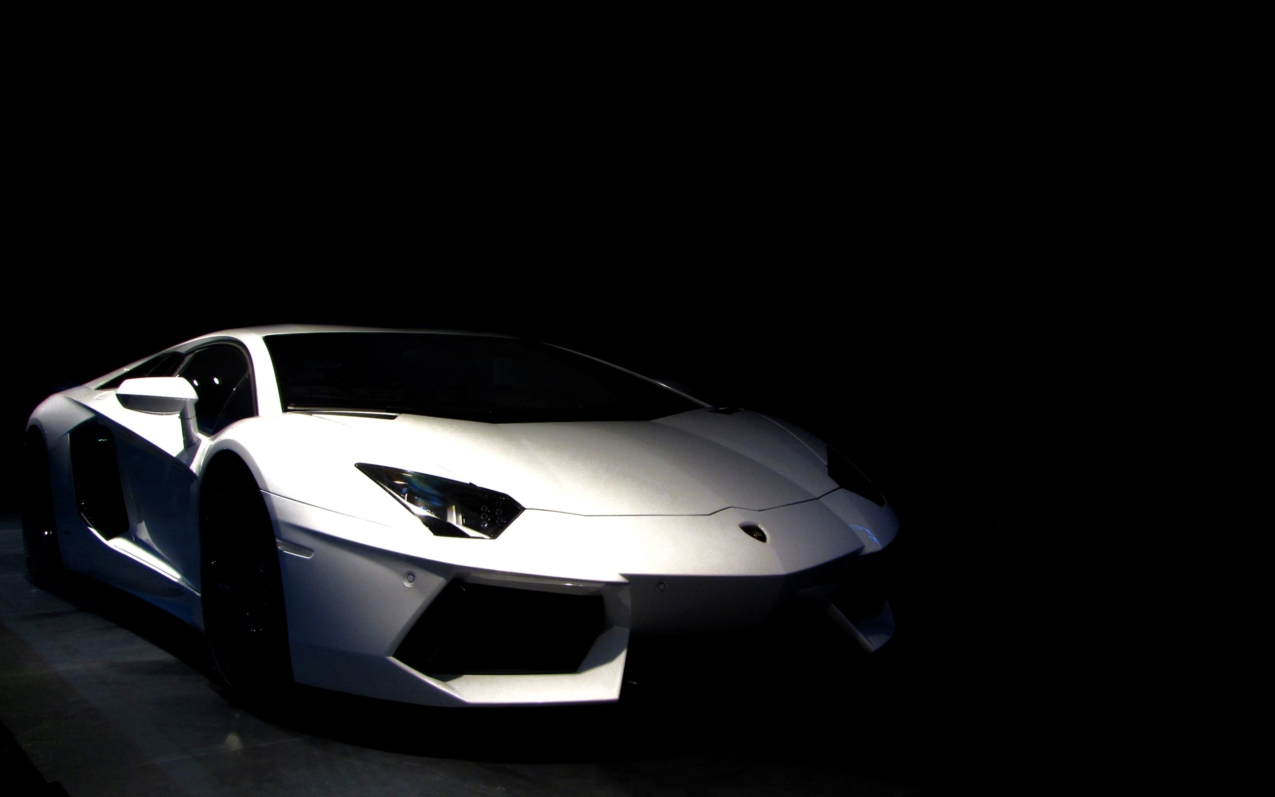High Quality Lamborghini Aventador Wallpapers | Full HD Pictures